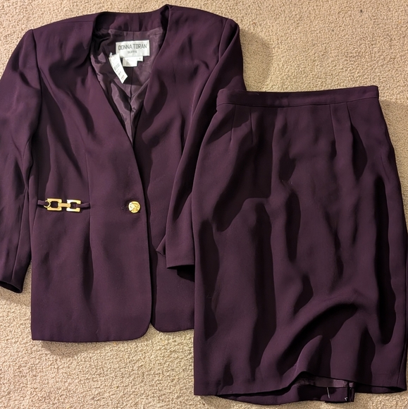 New With Tags Donna Toran Plum & Gold Business Skirt Suit Set Size 12 Vintage - Picture 1 of 8